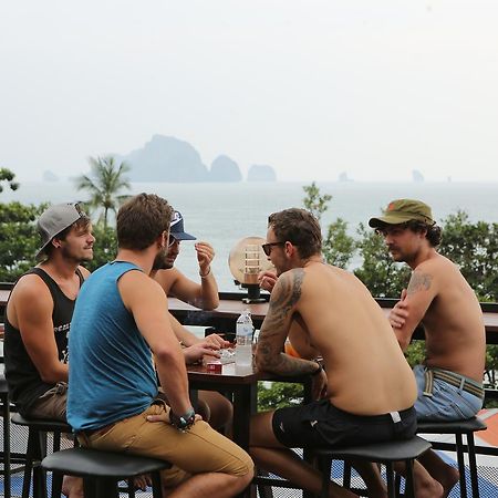 Balcony Party Hostel - 18-40 (Adults Only) Ao Nang Exterior foto
